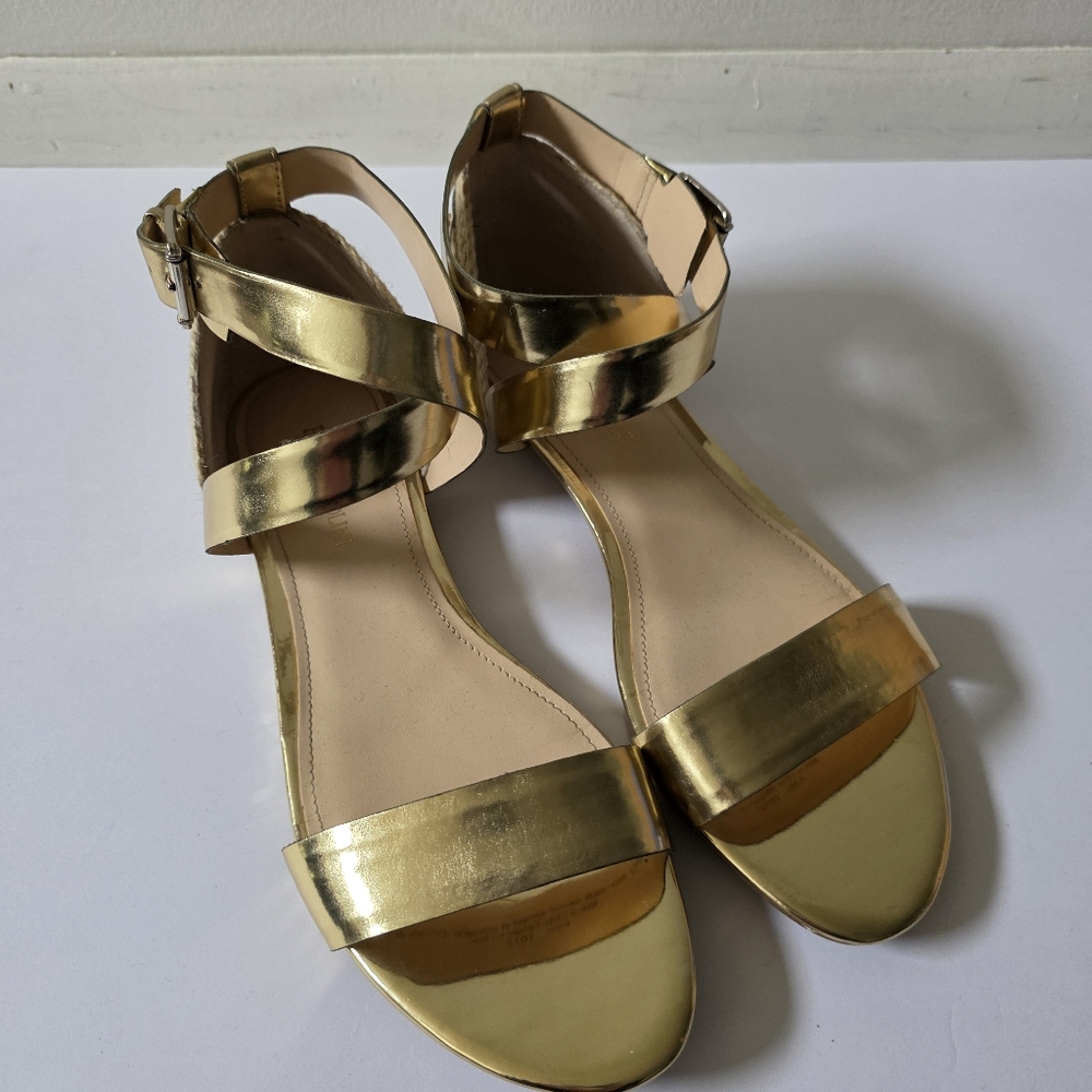 Enzo Angiolini Gold & Natural Strappy Sandals Size 10